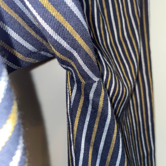 EUC Topshop High Waisted Stripe Pants Trousers Pleated Button Front Size 4 - Picture 7 of 11